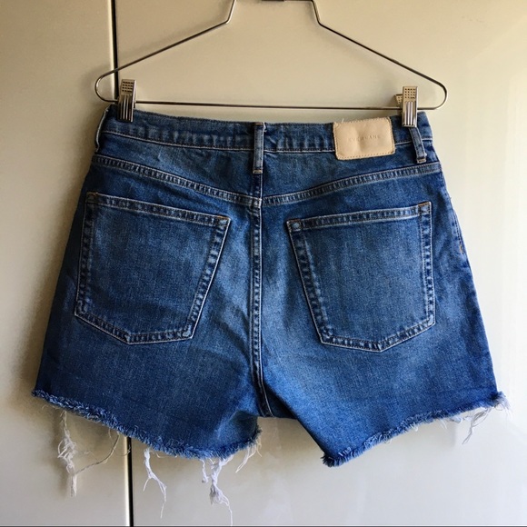 EVERLANE The Cheeky Jean high waisted cutoff jean shorts size 29 - Picture 7 of 16